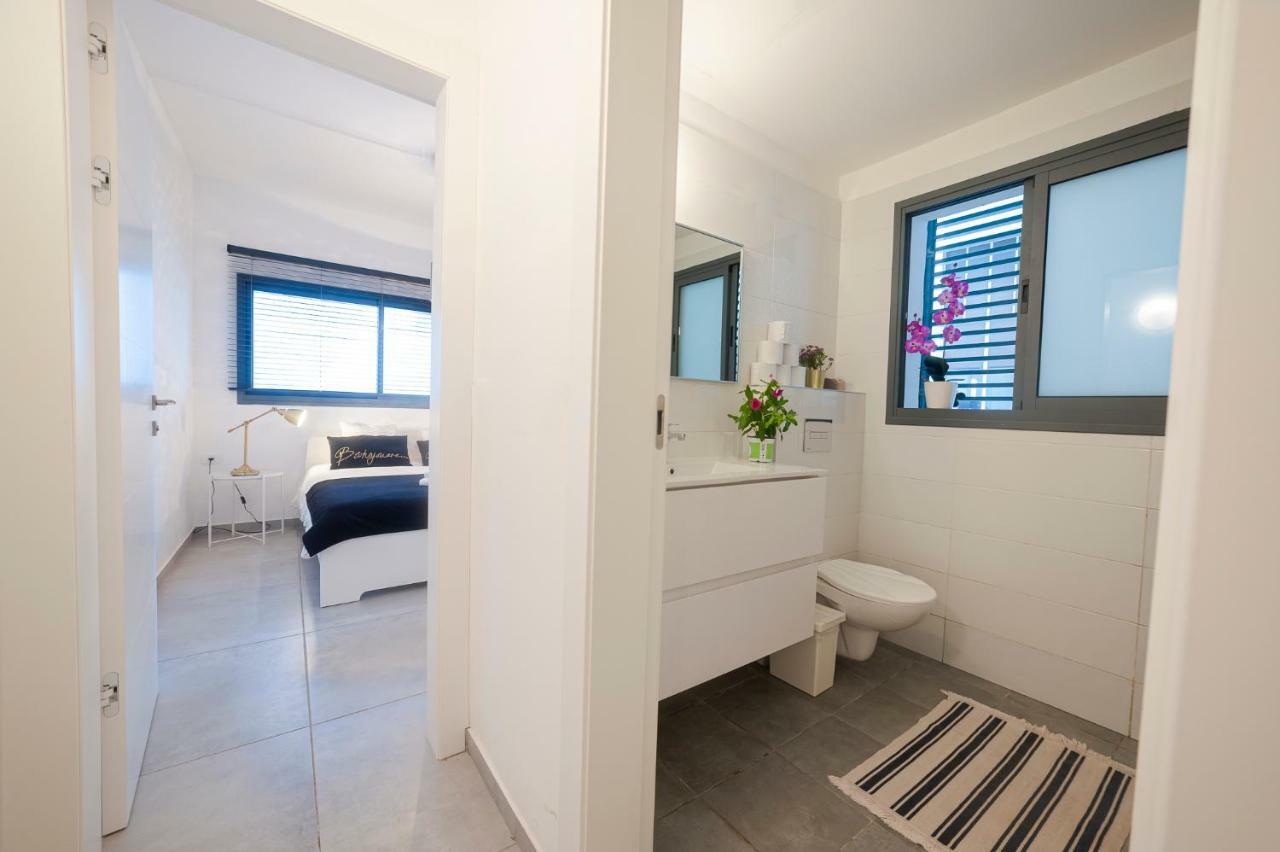 Luxury 2 Bedrooms Apartments Rothschild + Balcony Tel Aviv Eksteriør billede